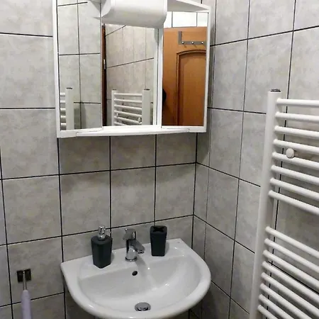 Appartement Pred Peklom Borovnica